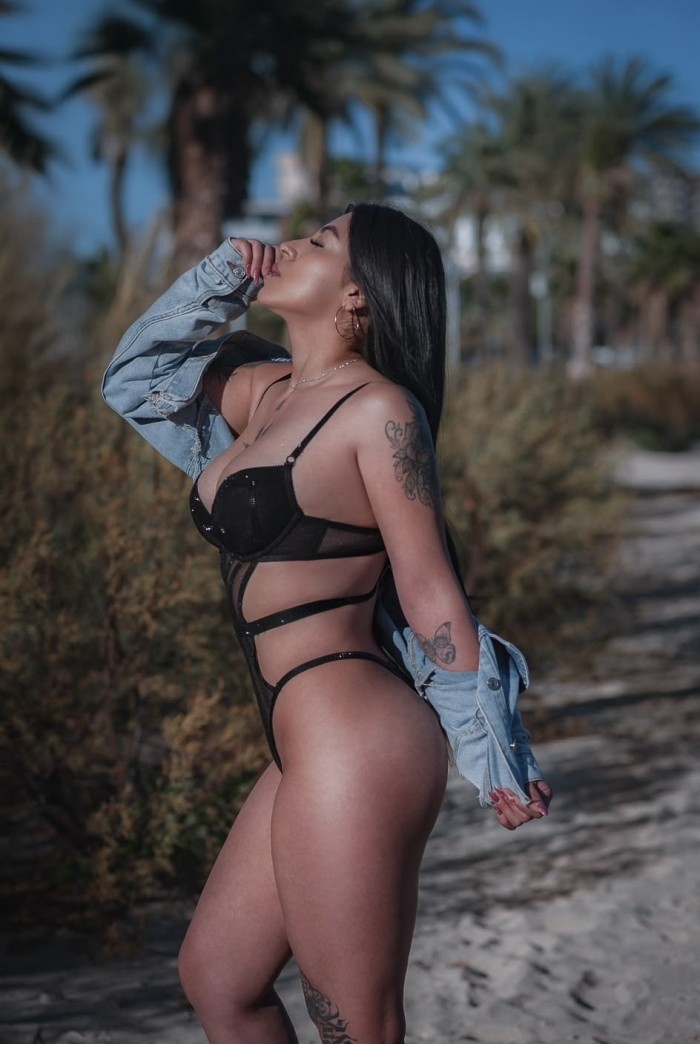 EXQUISITA COLOMBIANA DISPUESTA A SATISFACERTE, 632211234