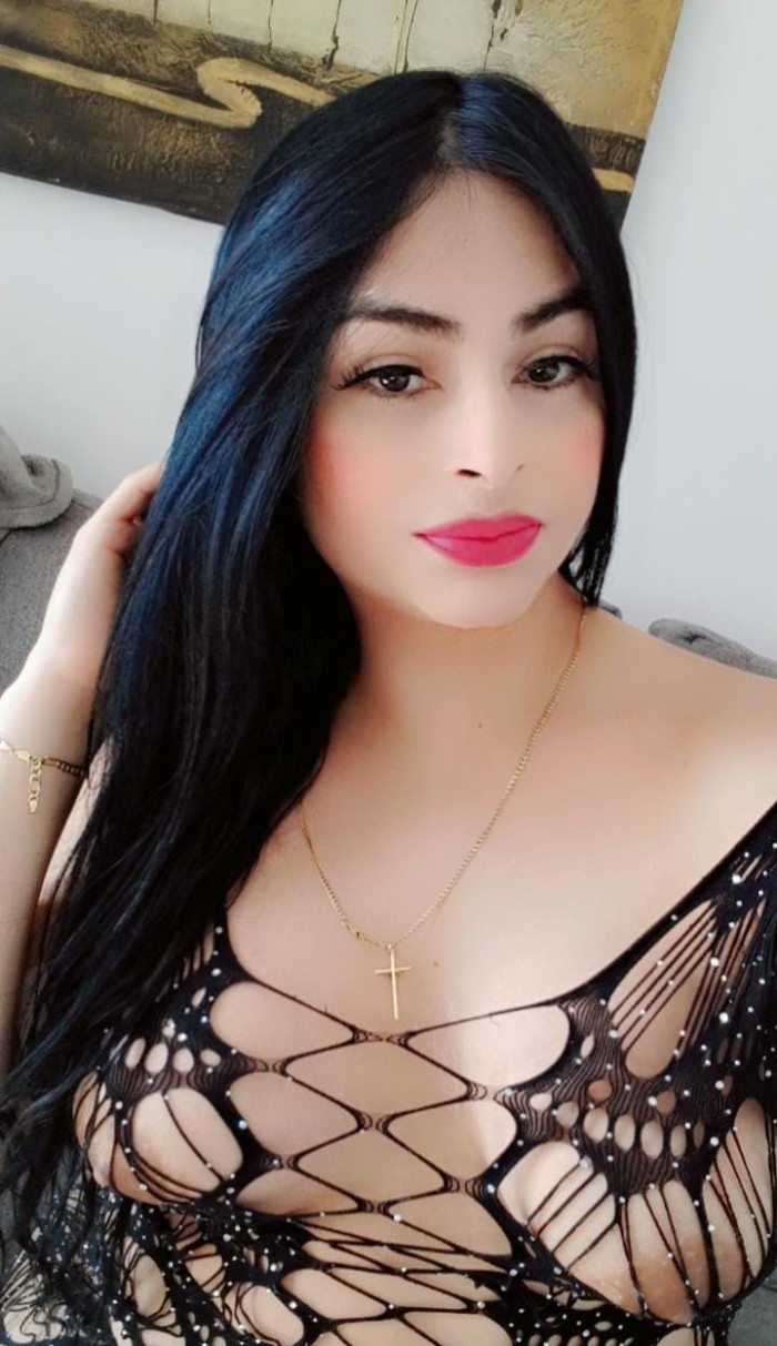 TRANS VERSATIL ARDIENTE FIESTERA NOVEDAD EN VILLEN