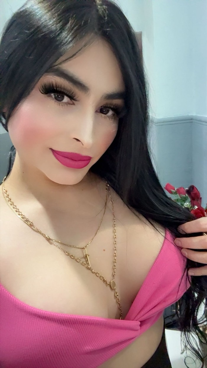 TRANS VERSATIL ARDIENTE FIESTERA NOVEDAD EN VILLEN