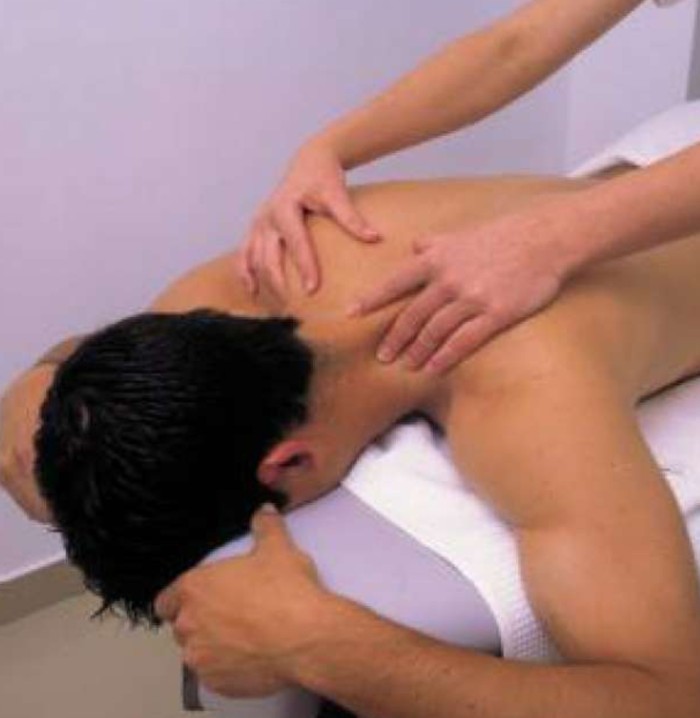 MASAJE RELAJANTE EN CAMILLA CON MANUAL