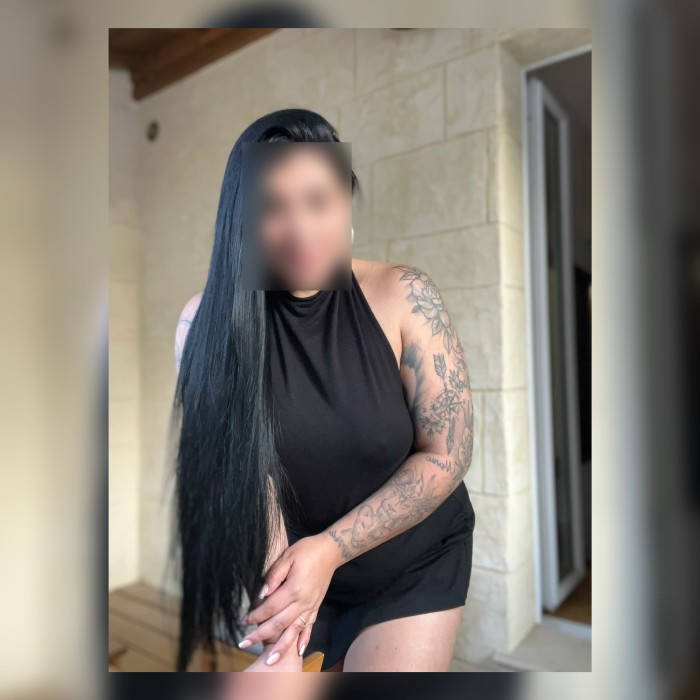 CHICA ESTUPENDA ARDIENTE RECIEN LLEGADA EN LA ZONA NOVEDAD