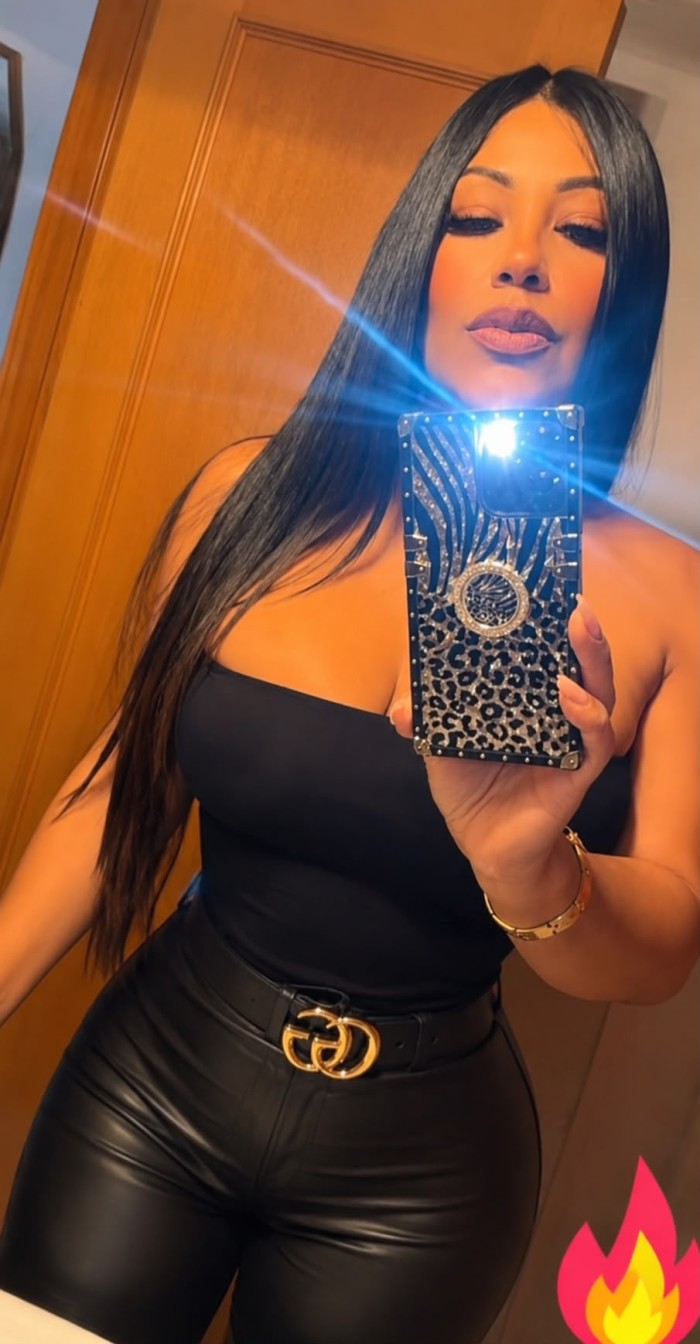 SABRINA, LA MUSA QUE DESPIERTA TU DESEO