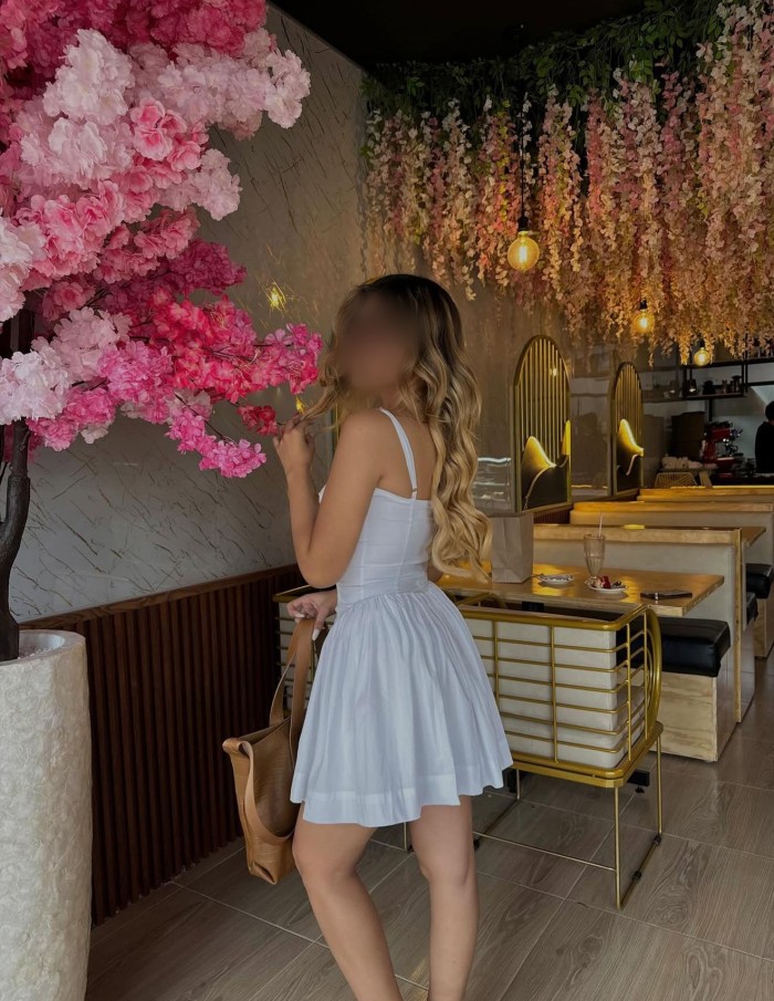 Guapísima rubia Daniela