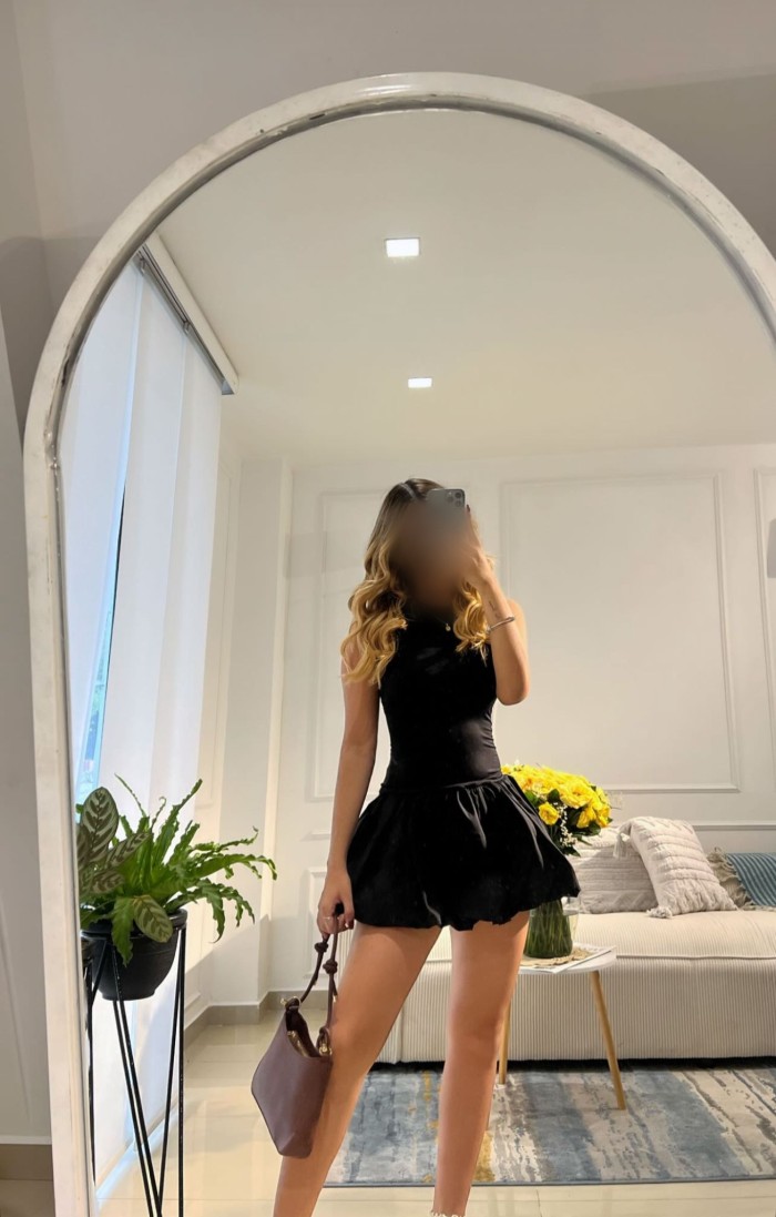 Guapísima rubia Daniela