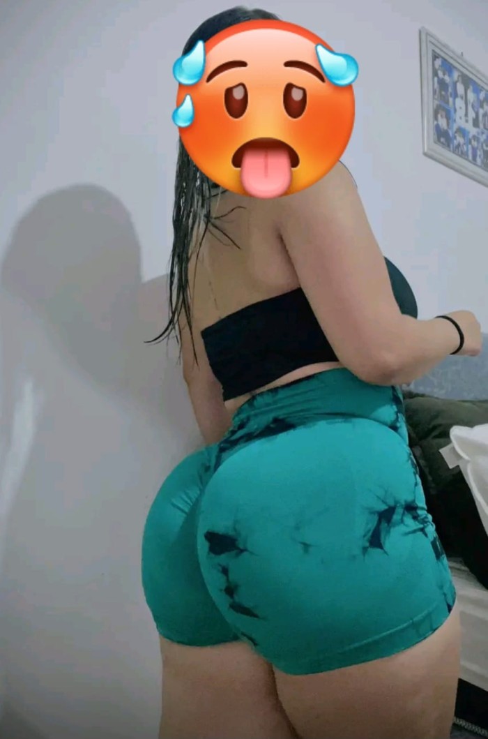 Sara ardiente y apasionada latina en Quintana