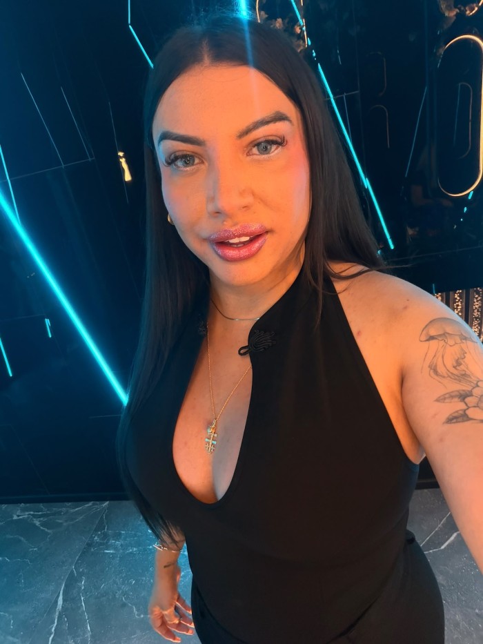 PRECIOSA TRANS ACOMPAÑANTE DE LUJO