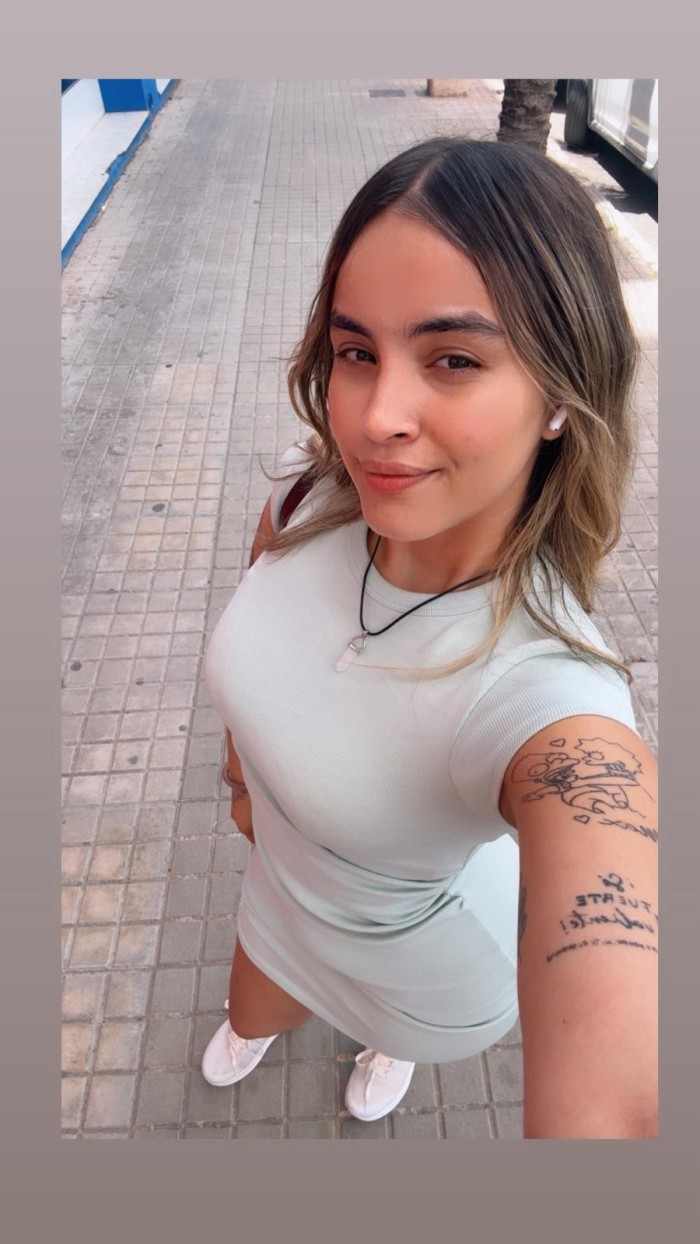 VEN DISFRUTA DE UN COÑO HUMEDO