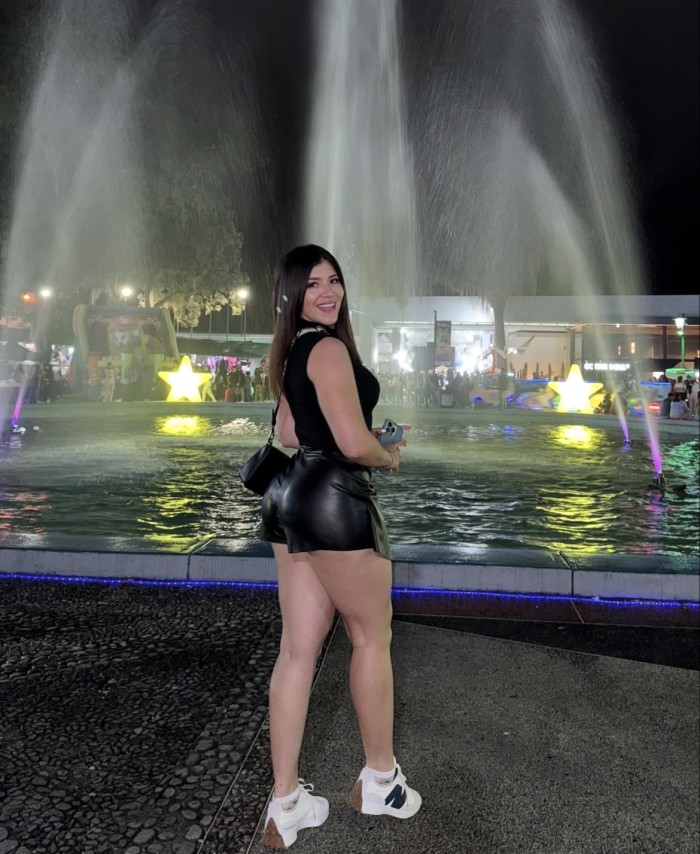 Culleredo, NOVEDAD VENEZOLANA GUAPÍSIMA