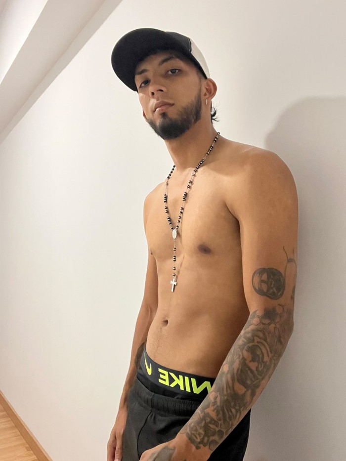 Chico Guapo y muy Cachondo