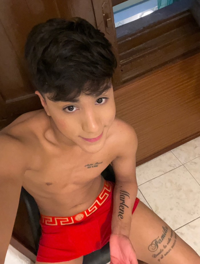 Valentino niñato mulato fiestero XXL