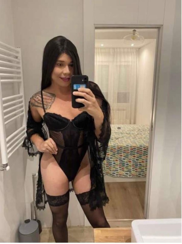 1 VEZ ESPECTACULAR TRANSEXUAL EN LUCENA