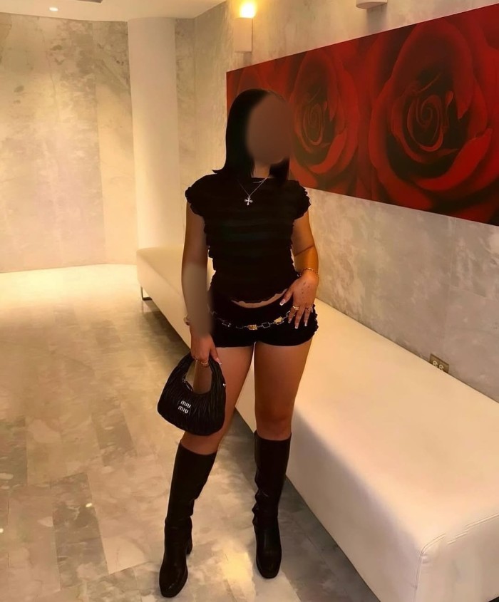 FIESTA MORBO Y PLACER RICO TENGO UN CULAZO FIRME