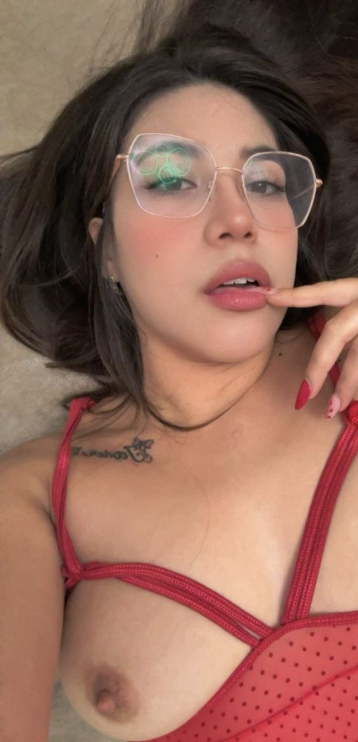 QUIERO COMERME TODA TU POLLA REINA DEL SEXO LATINA