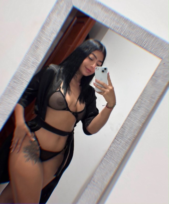 JOVENCITA MUY BELLA EN LEON PARTICULAR 24H