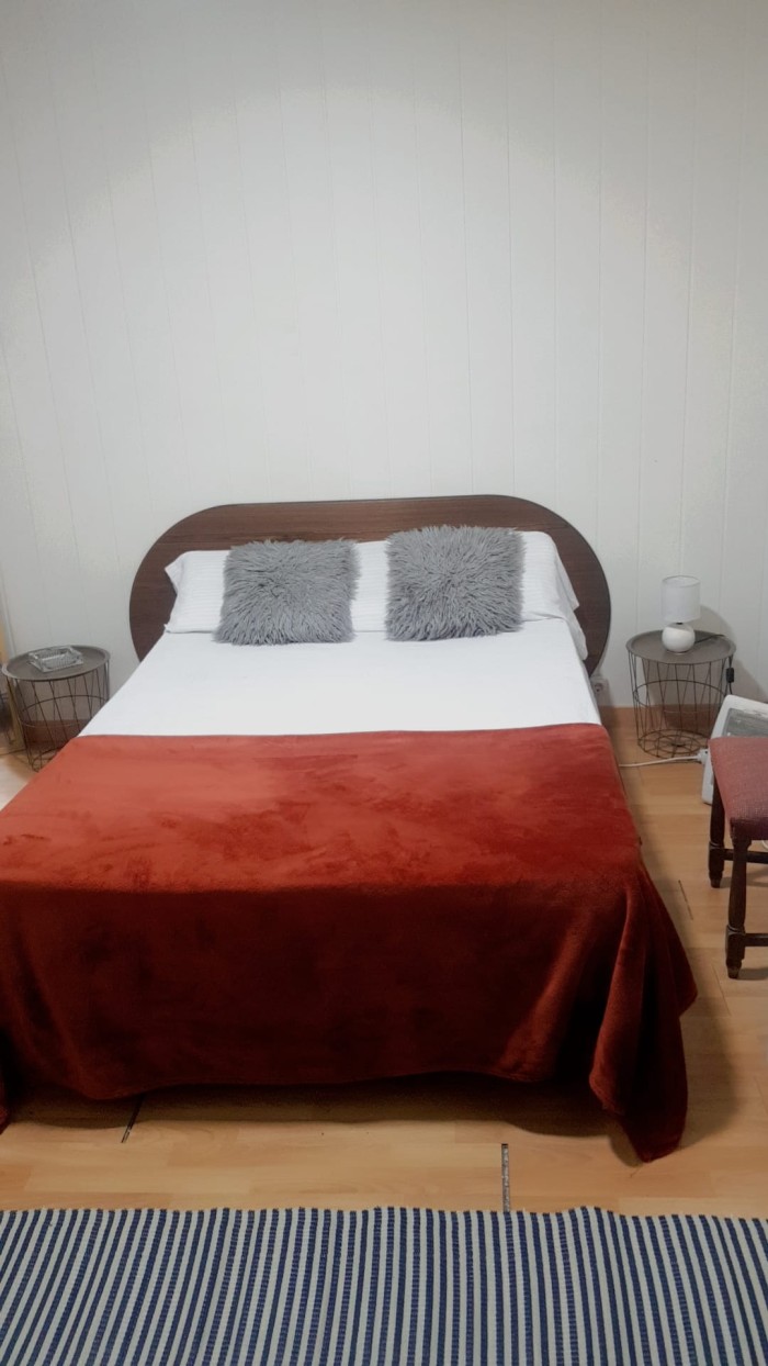 AQUILER DE HABITACIONES  EN LLEIDA CENTRO
