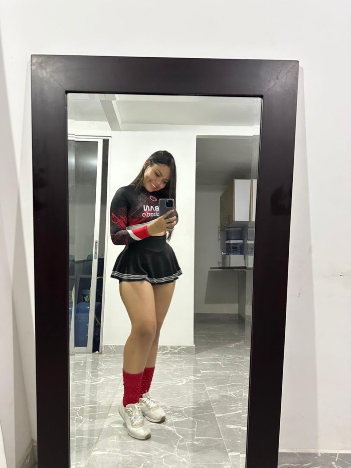CACHONDA SENSUAL ARDIENTE EN GAMONAL