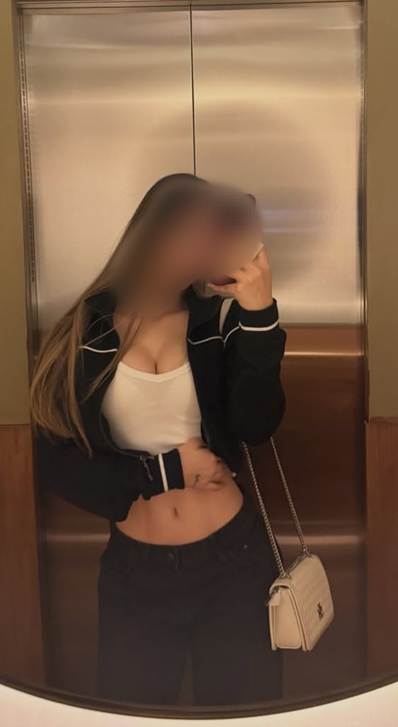 Bomboncito latino lleno de dulzura y ganas de pasa