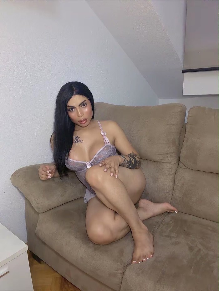 Sexy Luciana trans femenina en Madrid plaza castil