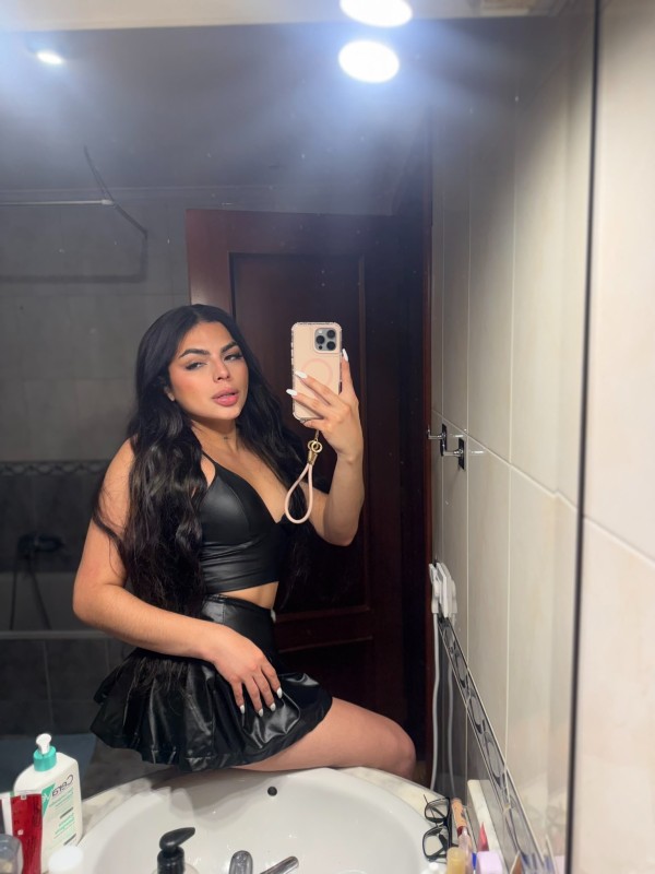 Zorrita de lujo adicta al sexo