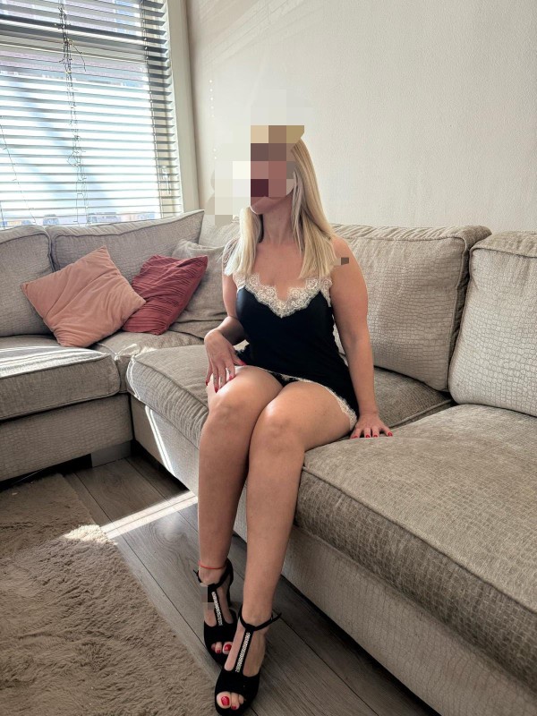 ¡¡IRRESISTIBLE!! UNA NUEVA MUJER QUE TE INCITA