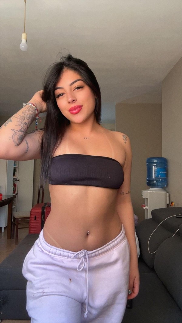 MARIANA UNA NIÑATA RECIEN LLEGADA