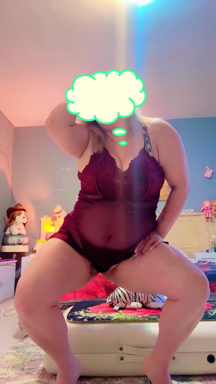 ENCANTADORA SENSUAL ARDIENTE DESEOSA DE SEXO
