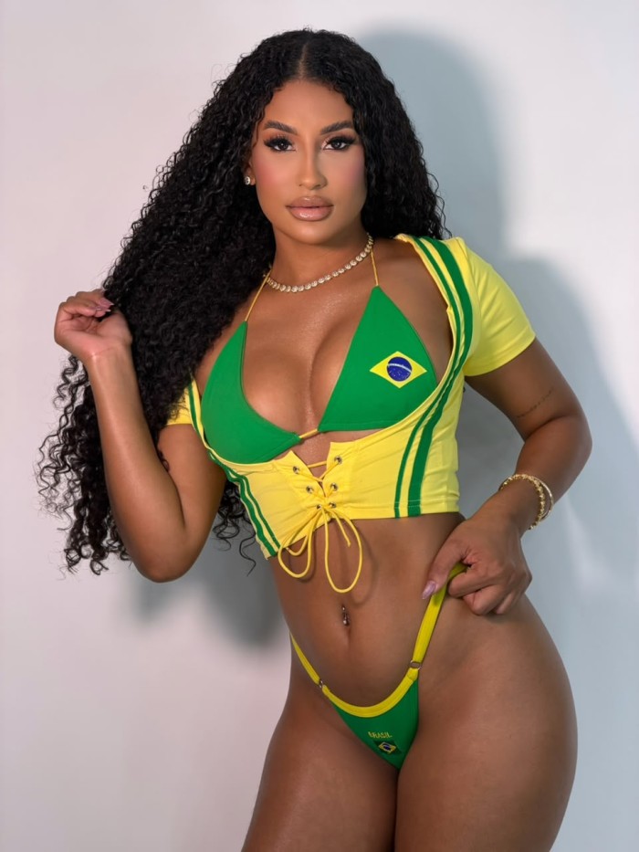 THAY – Modelo Brasileña de Lujo en Ibiza