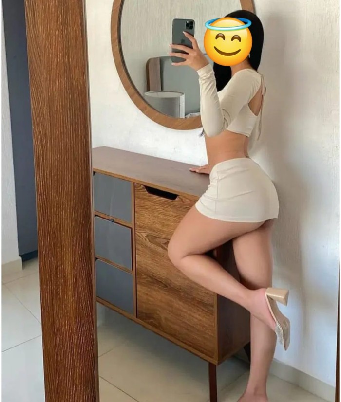 HERMOSA SENSUAL APASIONADA  EN PLAYA DE INGLES