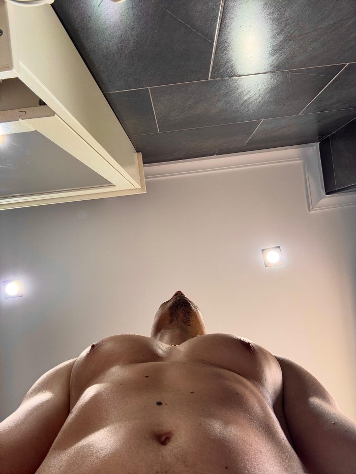 Camilo latino colombiano