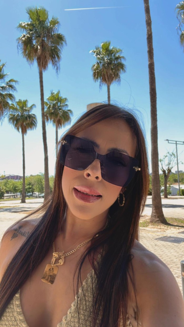 Me gusta la fiesta, besos con lengua, frances natural y más