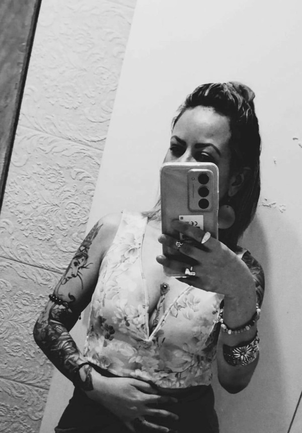 PAMELA BRASILEÑA CHICA COMPLETA SOLO SALIDAS ATREVETE