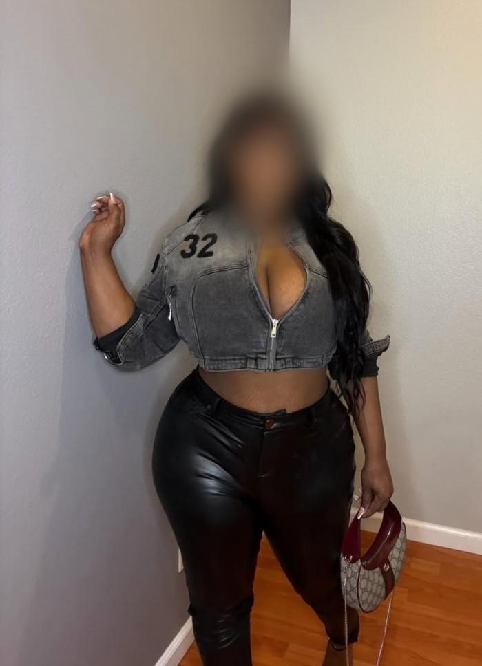 MORENITA MUY CALIENTE SOLO PAR TI EN PLASENCIA