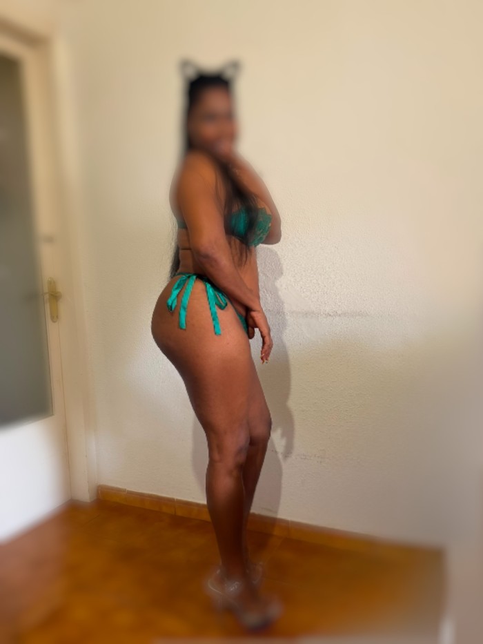 FOGOSAS Y DOMINATE LATINA NOVEDAD ESPERA POR TI
