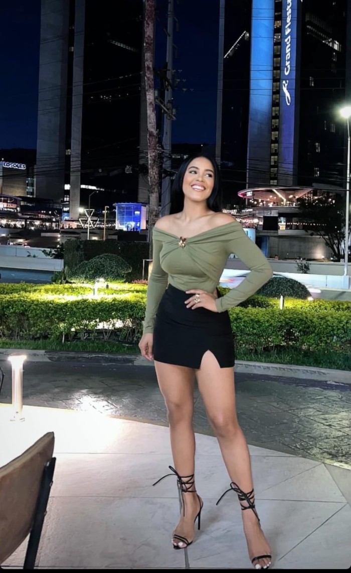 Soy Mía pero puedo ser tuya