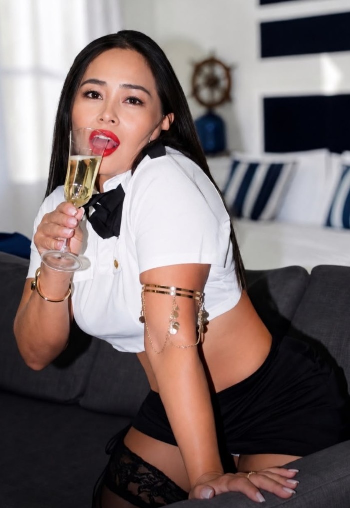 SOLO SALIDAS – MUJER BISEXUAL. FRANCES EXPLOSIVO SIN LIMITES HASTA EL FINAL