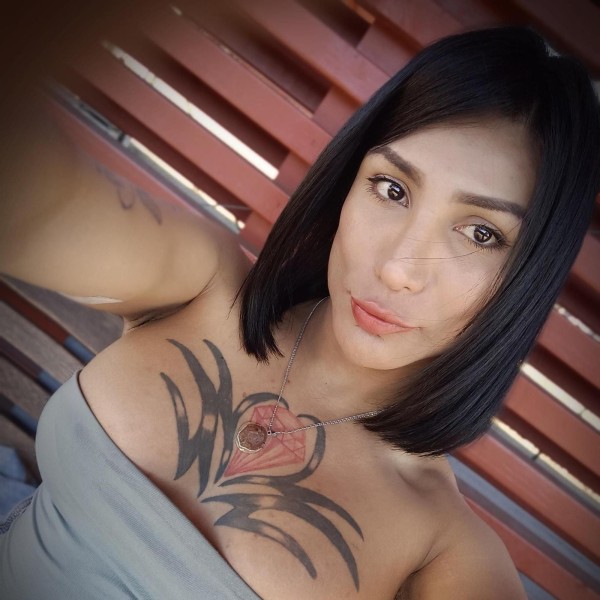 Trans de LUJO súper femenina DOTACIÓN XL 100% REAL