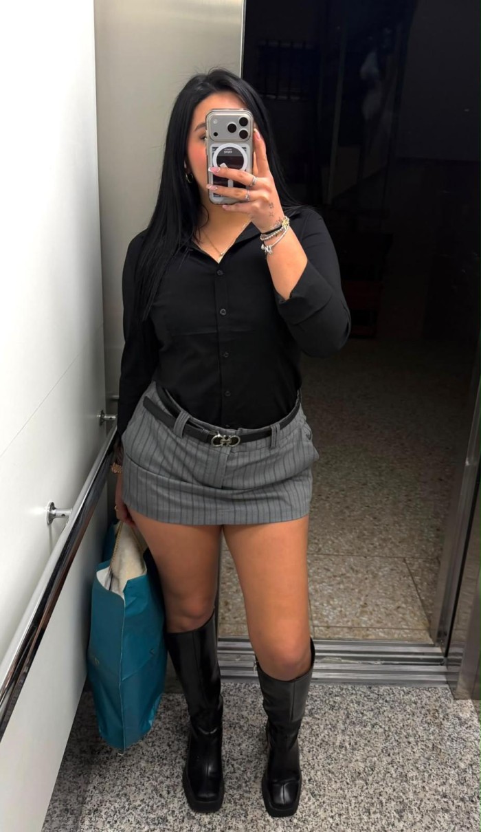 ARDIENTE DISPUESTA AL PLACER BOMBA DE SEXO
