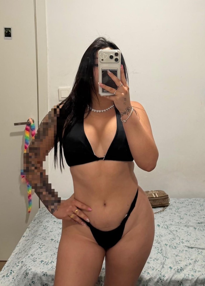 ARDIENTE DISPUESTA AL PLACER BOMBA DE SEXO