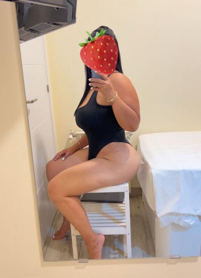 NOVEDAD Jimena mulatita venezolana insaciable MORBOSA Y COMPLETA OURENSE