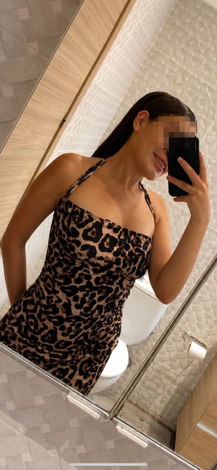 Dana latina hermosa