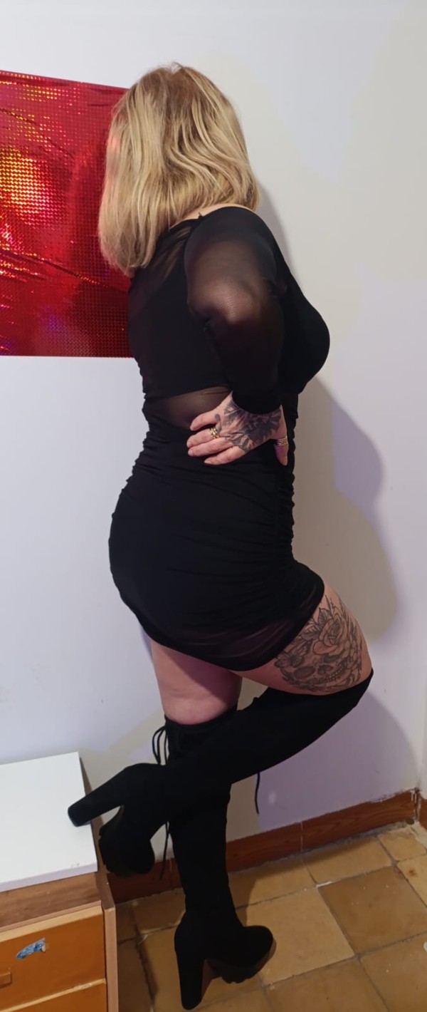 Dahiana disponible las 24h  fotitos reales