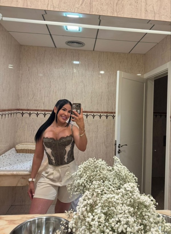 ✯ ✯ SEDUCTORA COLOMBIANA CON FUEGO Y MUCHA PASIÓN