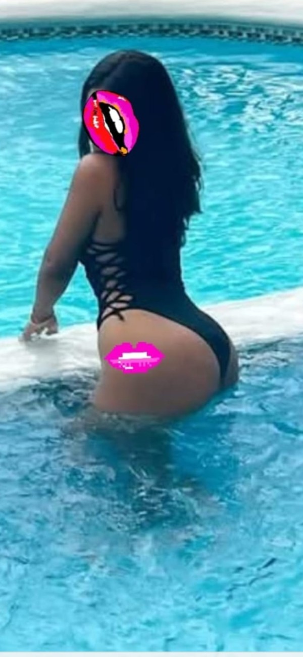 ¡DOMINICANA FIESTERA, SEXY Y CACHONDA!
