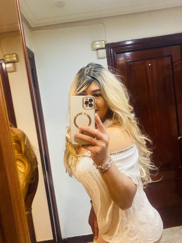 «DOTADA» FEMENINA (CHICA CD TRANS) APARTAMENTO PRIVADO Y CLIMATIZADO