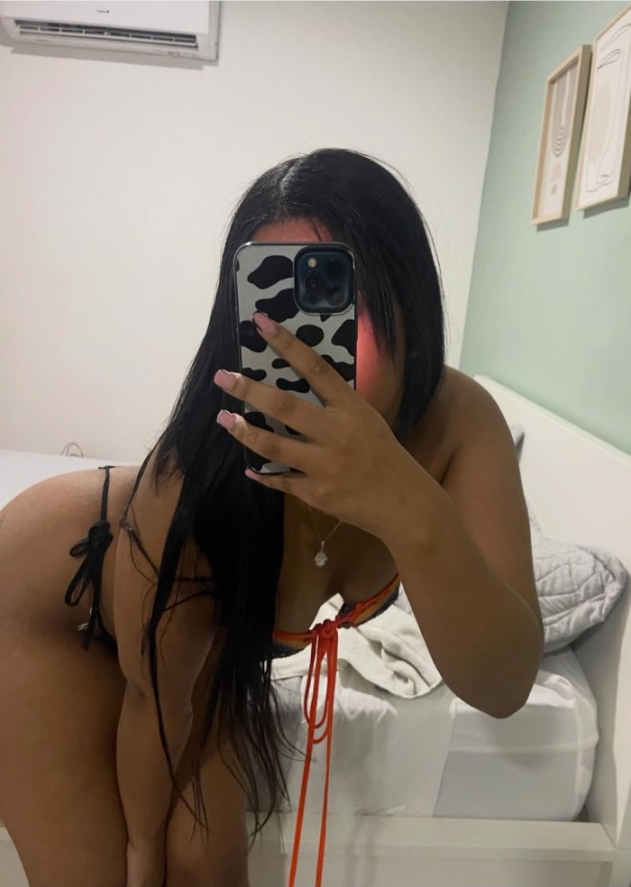 LUCIA 685248593 CACHONDA LATINA EN CADIZ