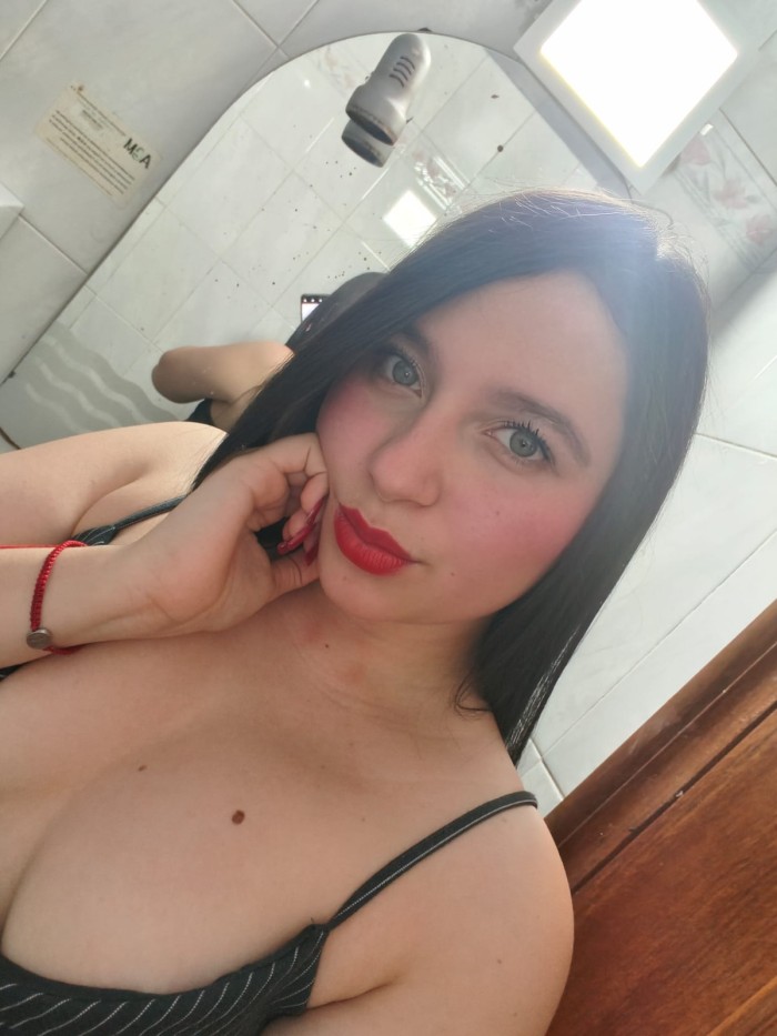 COLOMBIANA EXCLUSIVA DESEOSA DE SEXO SIN LIMITES