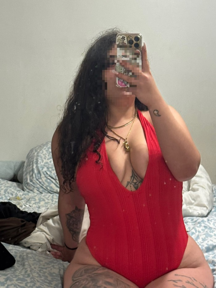 EN CAN PASTILLA DIOSA DEL EROTISMO DULCE Y SENSUAL