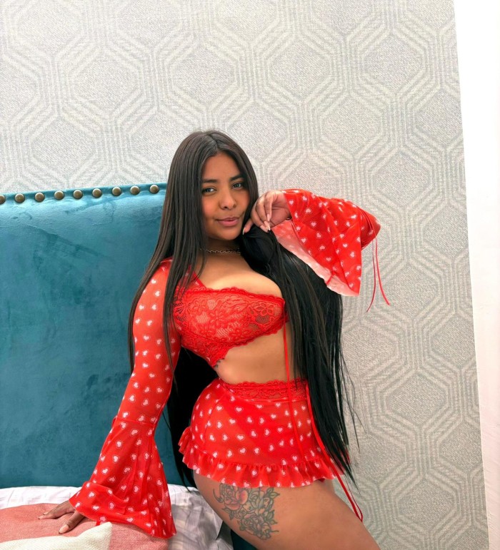 BOMBA DE SEXO COMPLACIENTE FIESTERA  EN FATIMA