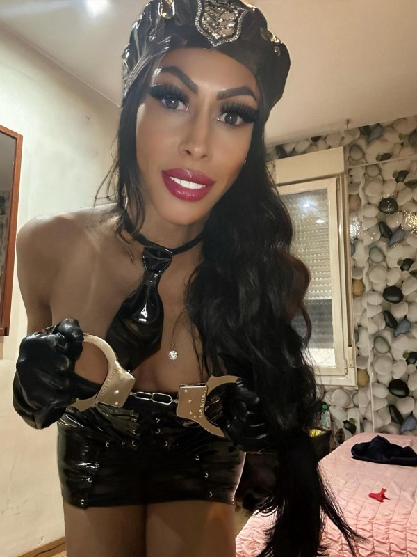 FERNANDA FREGAROLY MUY CACHONDA Y ATREVIDA! FIESTA ATOPE