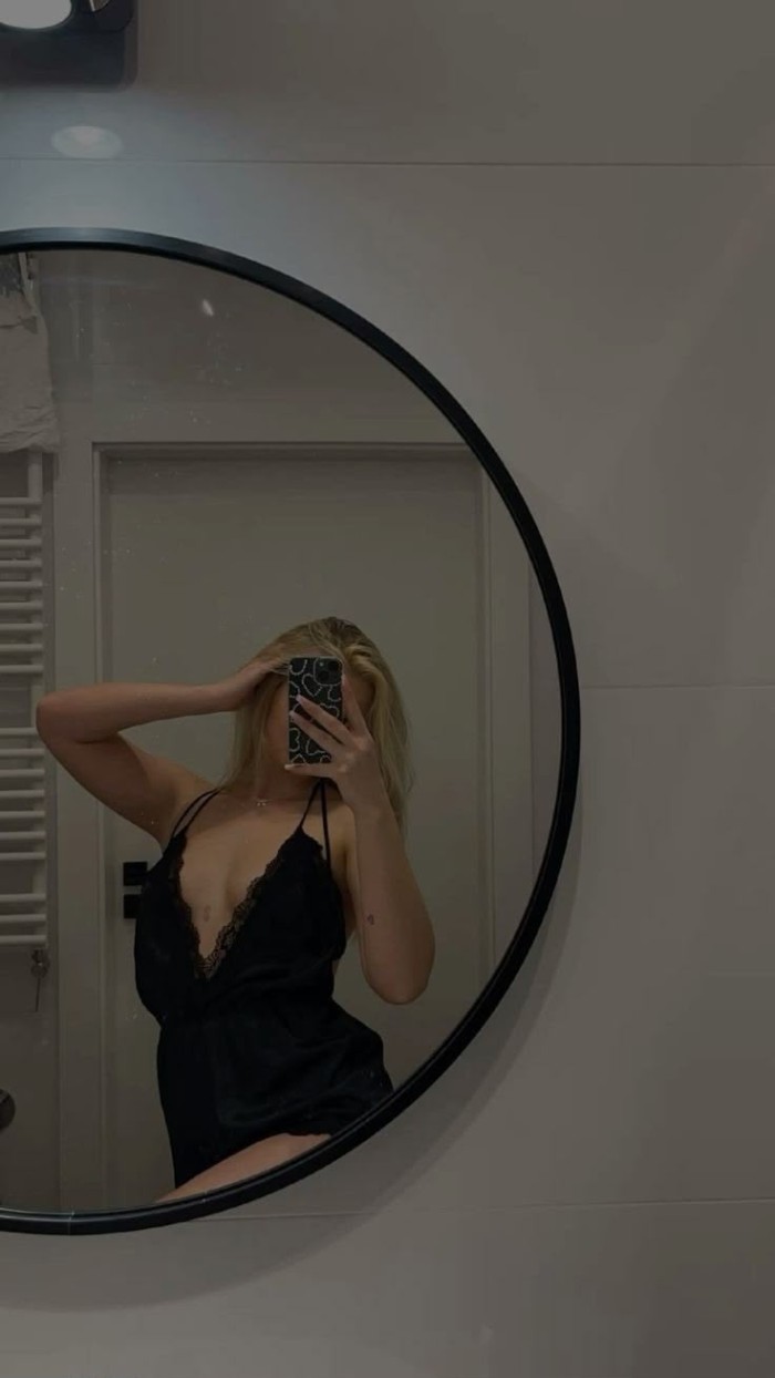 ARDIENTE LATINA NOVEDAD DIOSA ESCORT DE LUJO RECIEN LLEGADA TODA PARA TI